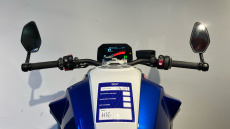 BMW F900 R